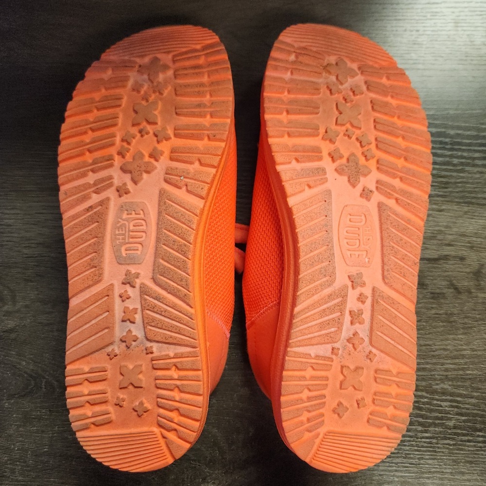 Hey Dude Womens Wendy Funk Mono Slip On Comfort Shoes Size W10 Fiery Coral - Picture 9 of 9